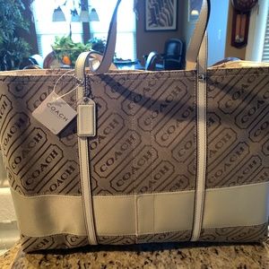COACHLozenge Shopper Beige Canvas Tote (NWT)